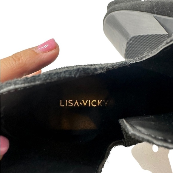 Lisa Vicky Kicky Booties NWOT - Picture 6 of 8